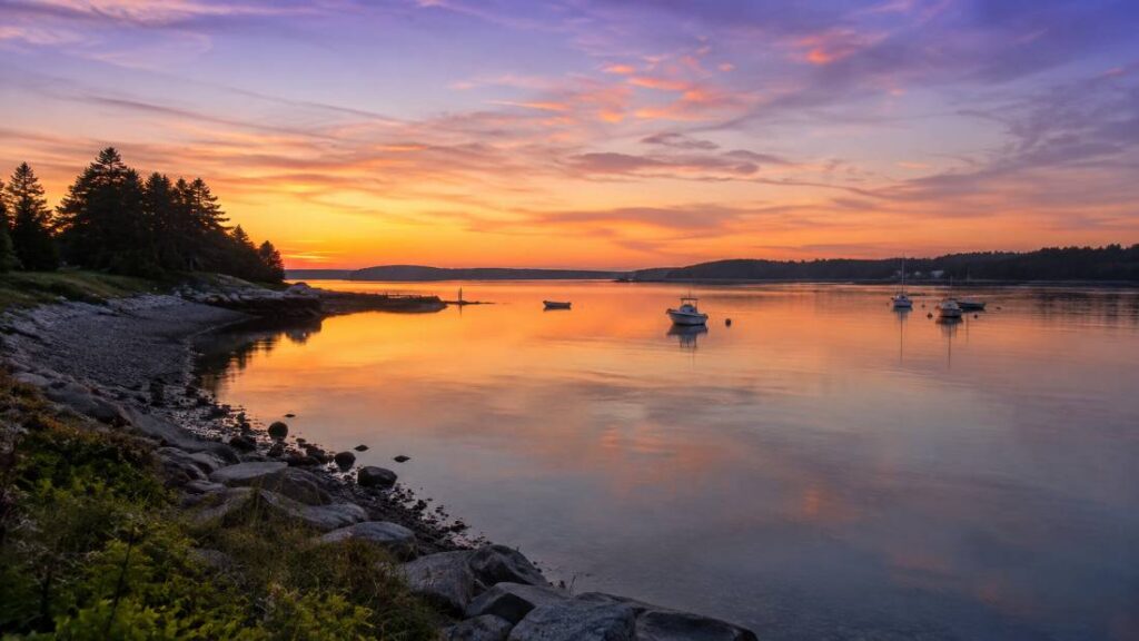 Barnegat Bay shoreline at dusk near Brick, New Jersey